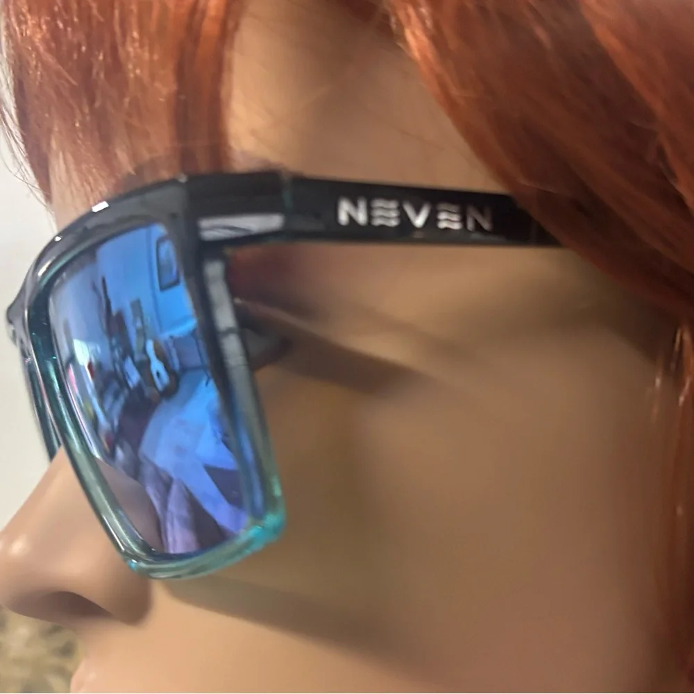Unisex NEVEN Doc Robbins Sunglasses - Picture 2 of 8